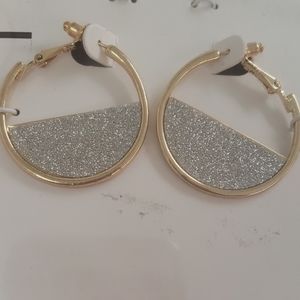 NWT Steve Madden Gold Hoop Earrings w/Bling